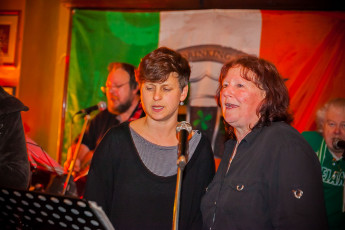 Fiddlers_StPatricksDay2014_171